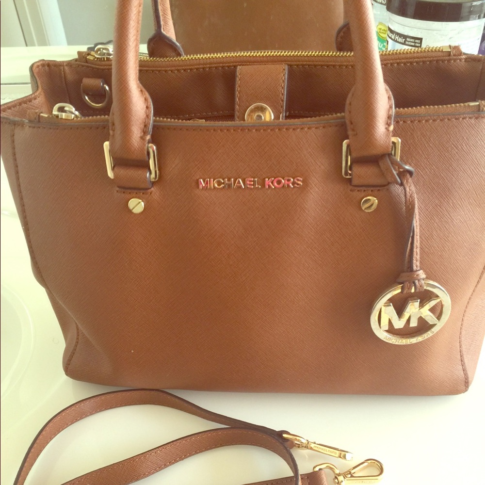 Michael Kors tote